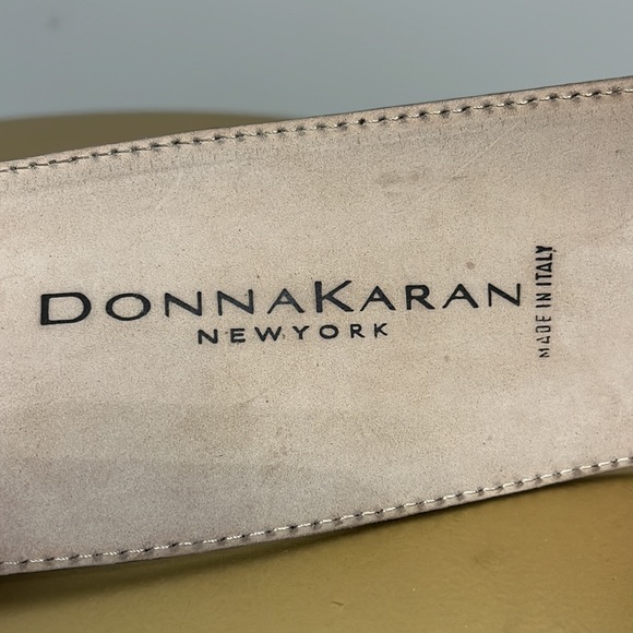 Vtg Donna Karan NY Italy Wide Leather Belt Size Large Black - Picture 7 of 8